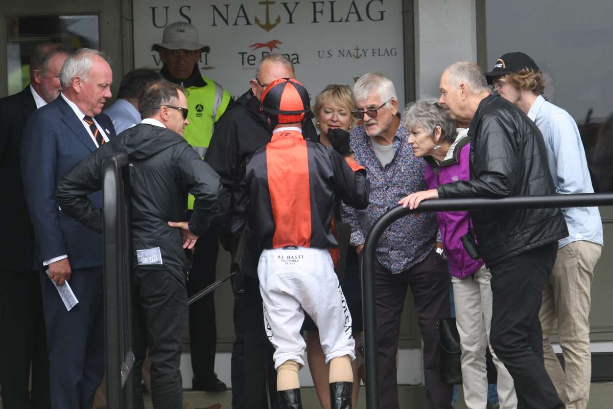 Connections listen in to jockey Vinnie Colgan
